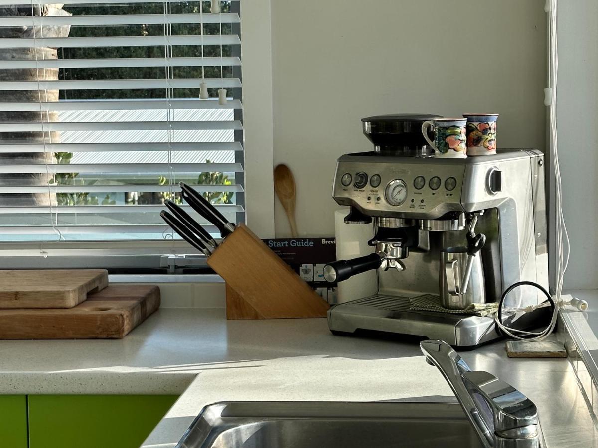 The Seahouse Apartment เคริเคริ ภายนอก รูปภาพ